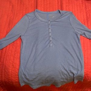 Aerie top
